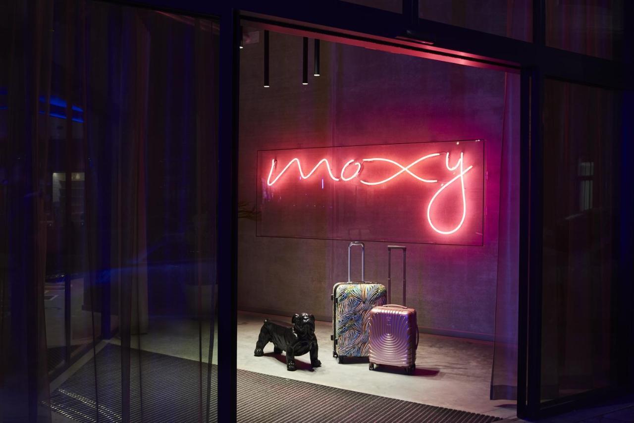 Moxy Brussels City Center المظهر الخارجي الصورة